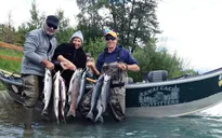Cách duy trì nguồn lợi từ thủy, hải sản của Alaska