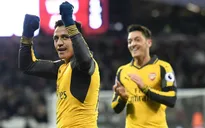 Arsenal không sống bằng Ozil và Sanchez