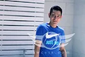 Lưu Đức Hoa đã đứng dậy như thế nào?