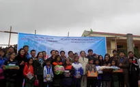 Bộ đội Biên phòng Quảng Bình mang Tết tới trẻ em vùng biên