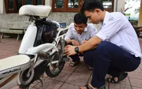 Học sinh THPT chế tạo thiết bị giới hạn tốc độ xe đạp điện
