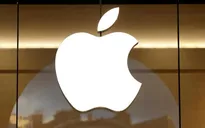 iPhone X vừa lên kệ, vốn hóa của Apple đã vượt 900 tỷ USD