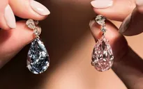 Đôi khuyên tai kim cương đạt mức giá kỷ lục