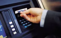 Ngân hàng tăng lượng tiền cho các máy ATM