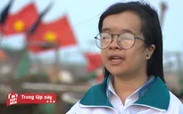 Cảm phục nghị lực vượt lên số phận của cô bé nghèo mắc chứng bệnh lạ