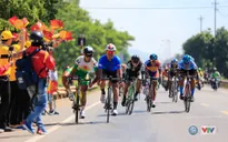 Video: Toàn cảnh chặng 9 giải đua xe đạp quốc tế VTV Cúp Tôn Hoa Sen 2017
