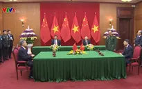 Việt Nam - Trung Quốc ký kết và trao 19 văn kiện hợp tác