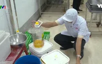 Phát hiện nhiều sai phạm trong sản xuất bánh Trung thu