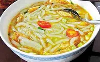 Thưởng thức món bánh canh cua đồng thơm ngon khó cưỡng