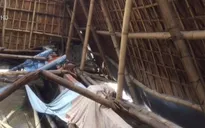 Hà Tĩnh: Nhiều nhà bị tốc mái do bão số 2
