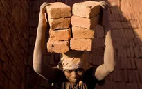 Báo động vấn nạn nô lệ thời hiện đại