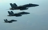 Mỹ bắn rơi máy bay quân đội Syria