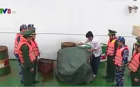 Thừa Thiên - Huế: Bắt tàu vận chuyển hơn 2.000 tấn than cám trái phép