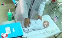 Cứu sống bé gái hơn 40 ngày tuổi có khối u hiếm gặp