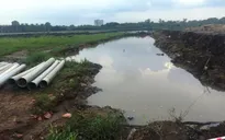 TP.HCM: Lọt hố công trình đầy nước mưa, bé gái 8 tuổi chết thảm