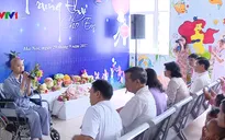 Trung thu ấm áp của bệnh nhi ung thư