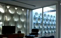 Biệt thự hiện đại được trang trí bằng… ống bê tông