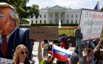 Biểu tình phản đối Tổng thống Mỹ cách chức Giám đốc FBI