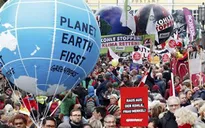 Giới trẻ Đức biểu tình yêu cầu hành động tại hội nghị COP23