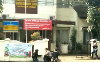 Nổ bom tự chế tại tòa nhà chính phủ ở Bandung, Indonesia