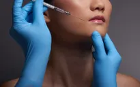 Sinh viên Trung Quốc đổ xô phẫu thuật thẩm mỹ để tìm việc làm