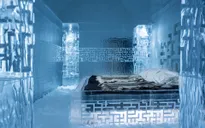 Bên trong khách sạn băng vô cùng tráng lệ tại Thụy Điển