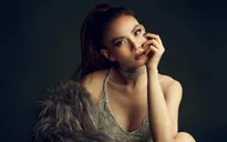 Ca sĩ Thu Thủy khoe đường cong nóng bỏng trong bộ ảnh mới