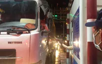 Trạm thu phí BOT Cai Lậy bất ngờ hoạt động trở lại vào nửa đêm