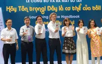 Ra mắt cẩm nang phòng chống xâm hại trẻ em phiên bản tiếng Việt