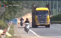 Cao tốc như... đường làng