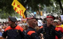 Tây Ban Nha tăng cường biện pháp ngăn chặn cuộc trưng cầu ý dân ở Catalonia