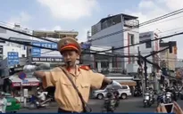 TP.HCM: Cậu bé ung thư xương được thử làm CSGT