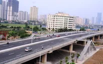Cầu vượt nút giao đường Hoàng Quốc Việt - Nguyễn Văn Huyên phấn đấu hoàn thành dịp 2/9