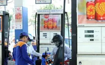 Hà Nội hoàn thành dán tem cây xăng chống thất thu thuế nhanh kỷ lục