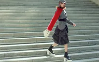 Ninh Dương Lan Ngọc tỏa sáng tại Seoul Fashion Week