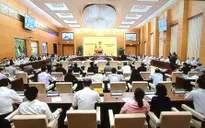 Nhiều vấn đề bức xúc được các đại biểu chất vấn Bộ trưởng Đào Ngọc Dung và Trương Minh Tuấn