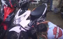 Những "hiệp sĩ triều cường" tại Thành phố Hồ Chí Minh