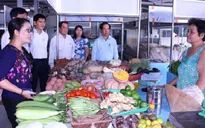 Chợ an toàn thực phẩm đầu tiên của tỉnh Vĩnh Long đi vào hoạt động