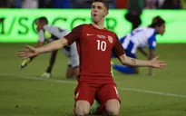 Sao trẻ Dortmund nhận được "mưa lời khen" sau màn trình diễn đẳng cấp tại VL World Cup 2018