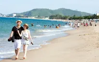 Ham "Combo du lịch giá rẻ", cộng tác viên nợ tiền tỷ, khách hàng "đi tàu bay giấy"