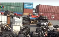Phát hiện 3 container chứa động cơ ô tô nhập lậu tại TP.HCM