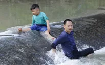 Bố ơi! Mình đi đâu thế?: Sự dũng cảm, nhanh trí của Xì Trum khiến bố Hải Phong "nở mũi"