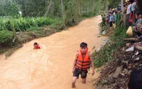 Nghệ An: Mưa lớn kéo dài làm 2 người chết và 1 người mất tích
