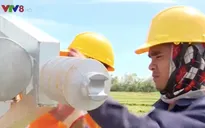 Mất điện kéo dài, cuộc sống người dân Khánh Hòa chật vật sau bão