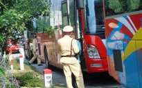 Yêu cầu thu hồi phù hiệu xe hết niên hạn sử dụng chở khách