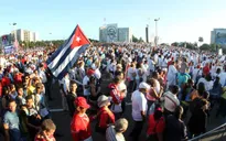 Cuba diễu binh quy mô lớn