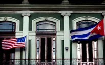 Mỹ gia hạn đạo luật thương mại chống Cuba thêm 1 năm