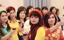 Phụ nữ Việt Nam tại CH Czech tham dự "Dạ hội Tâm Xuân"