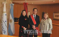 Argentina trao tặng Huân chương cho Đại sứ Việt Nam