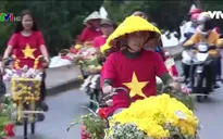 Hơn 100 xe đạp hoa diễu hành trên đường phố Đà Lạt